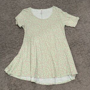 Lularoe Knit Top/Tee in Women’s XS